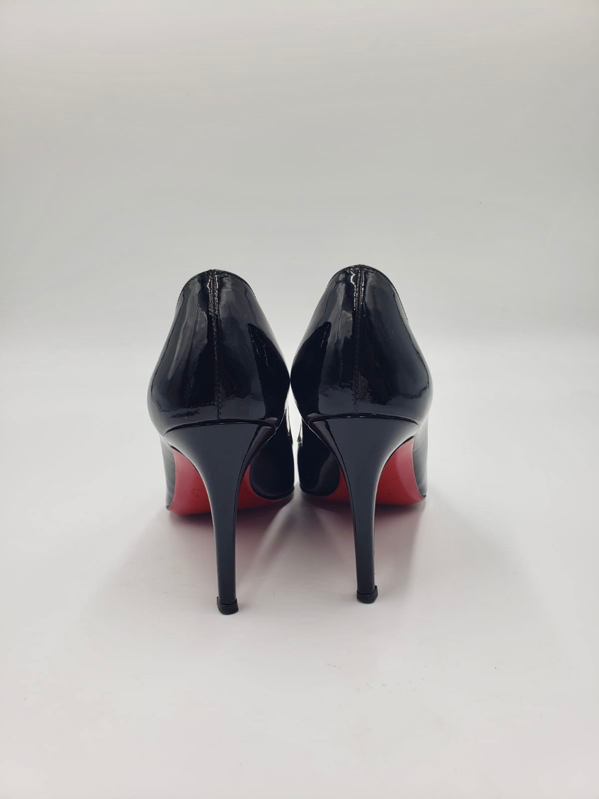 Christian Louboutin Black Patent Round Toe Pump Size 39
