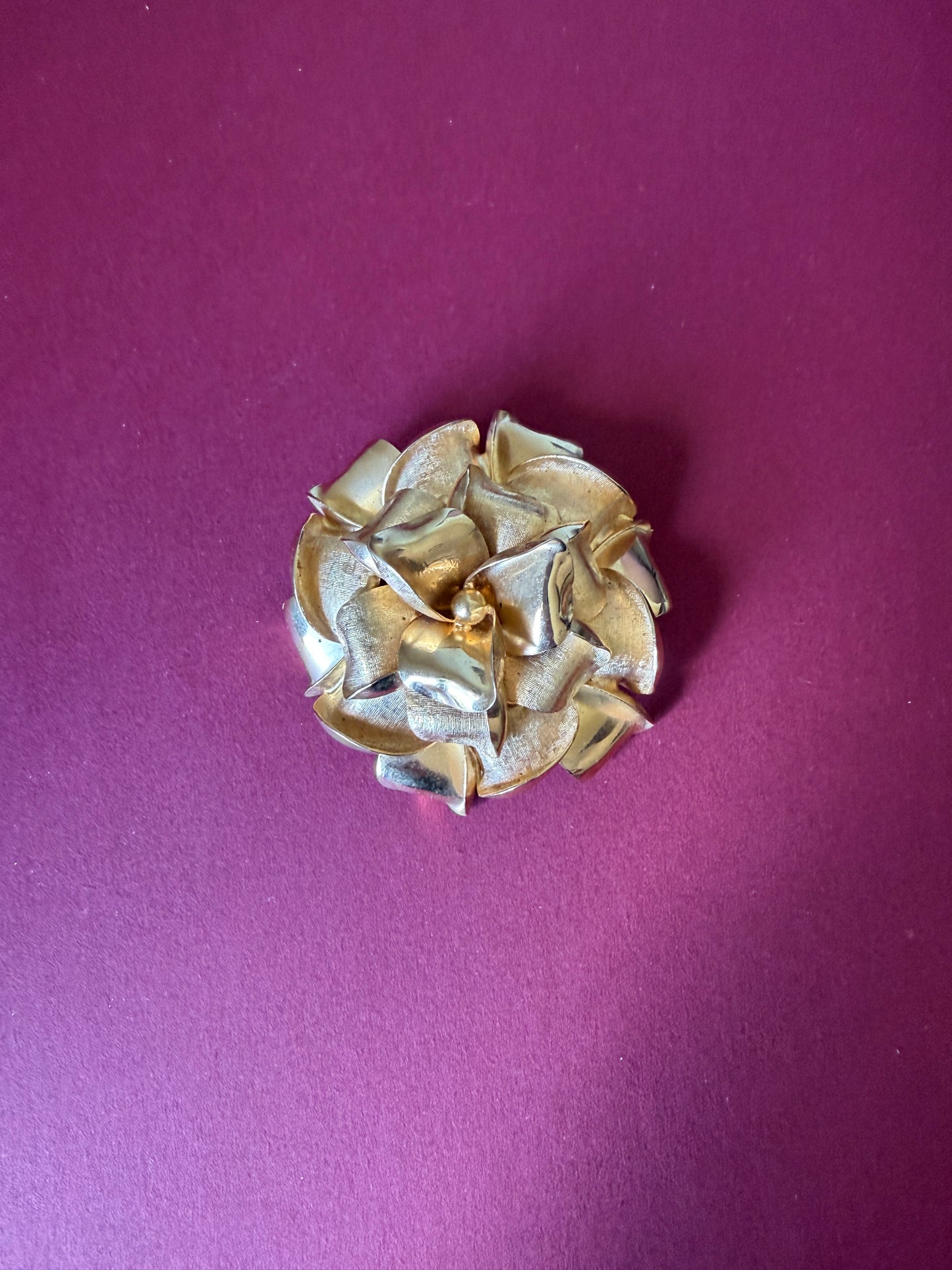 1960s Domed Flower Brooch