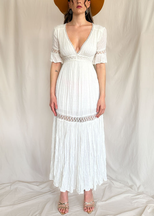 Baltic Born White “Rayne” Deep V Maxi Dress Size XL