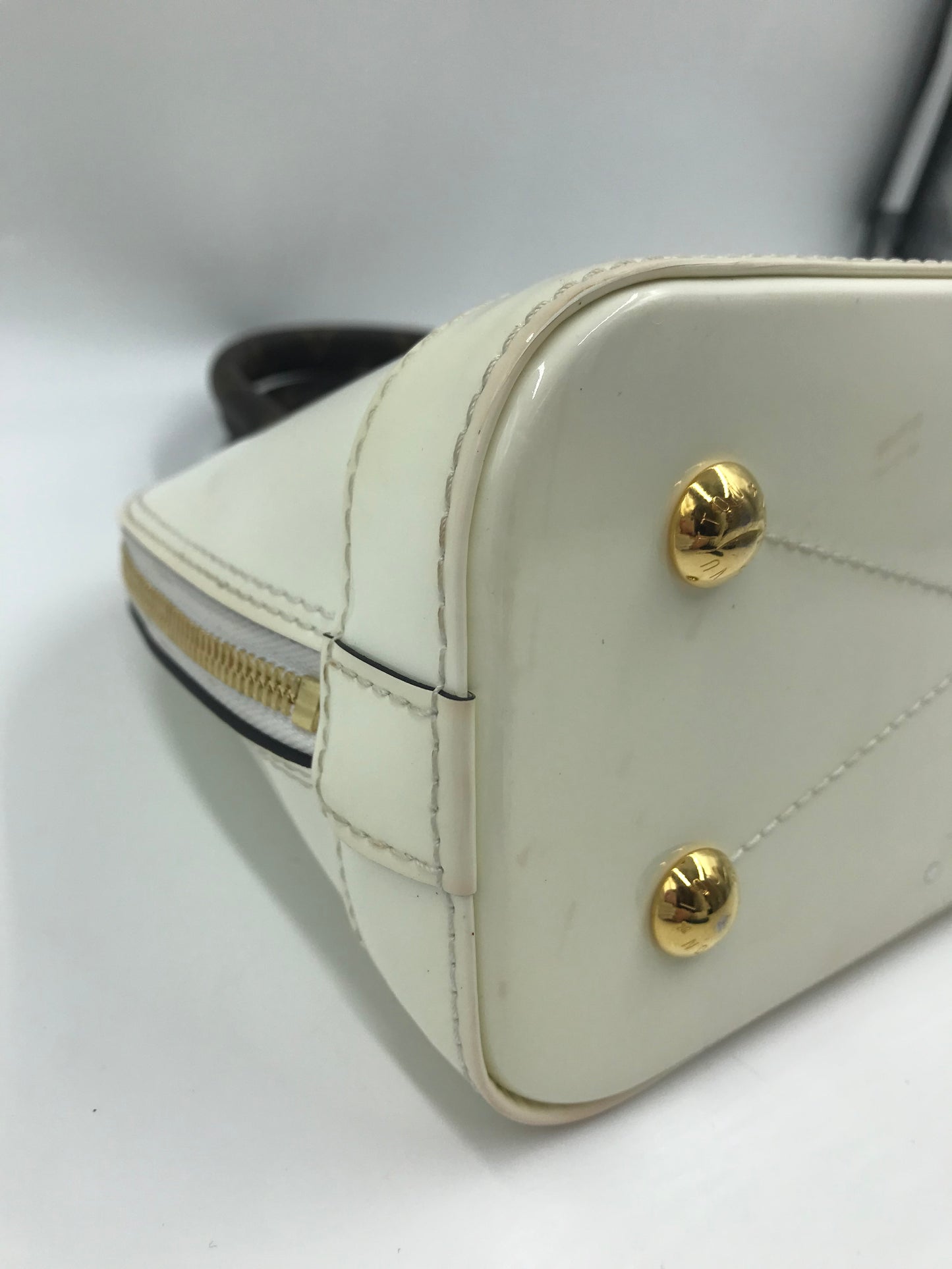 Louis Vuitton “Limited Edition” Vernis Alma BB Cream & Monogram Bag