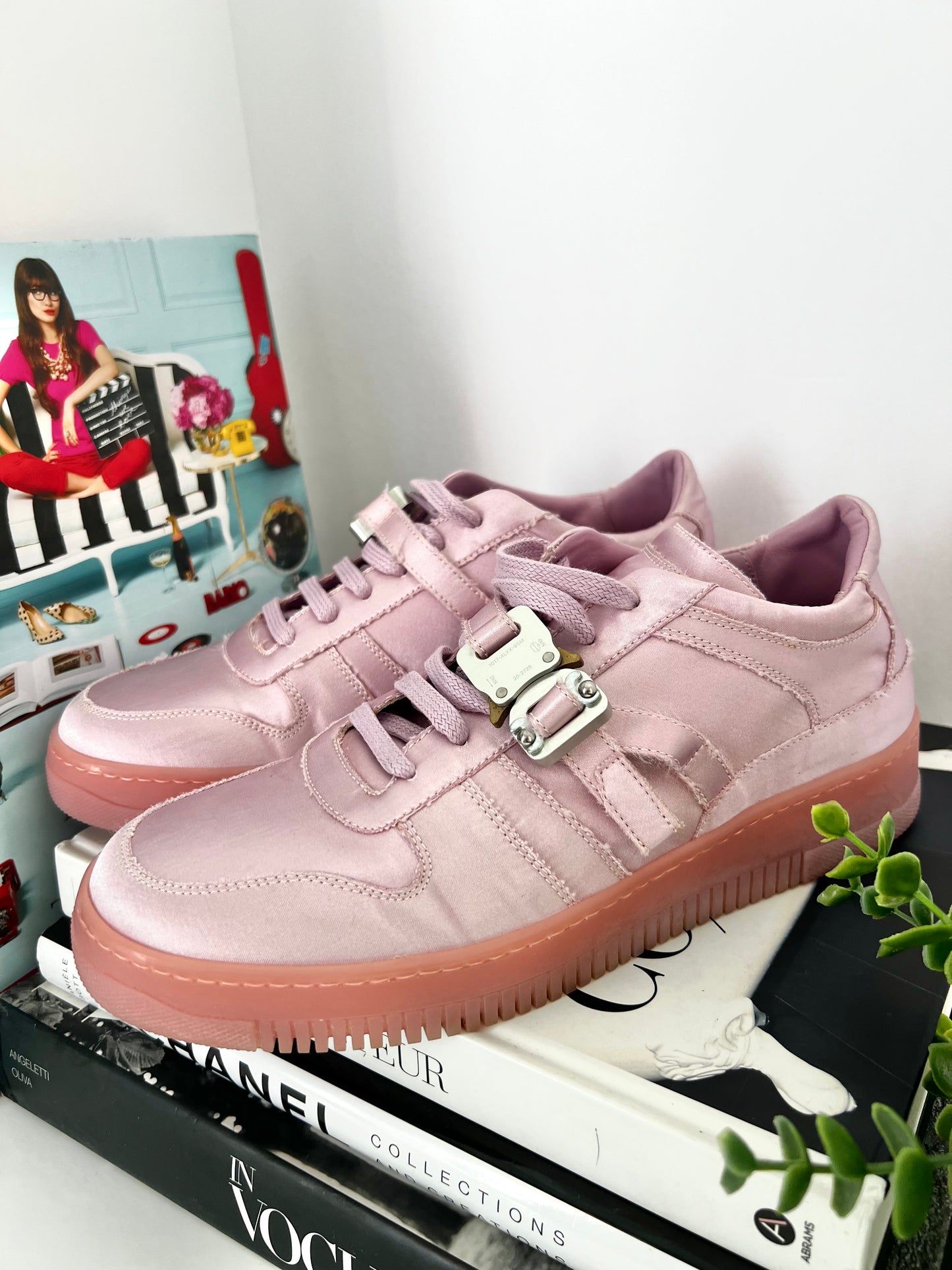 1017 ALYX 9SM Pink Satin Buckle Detail Low Top Sneakers Size 40 US 10