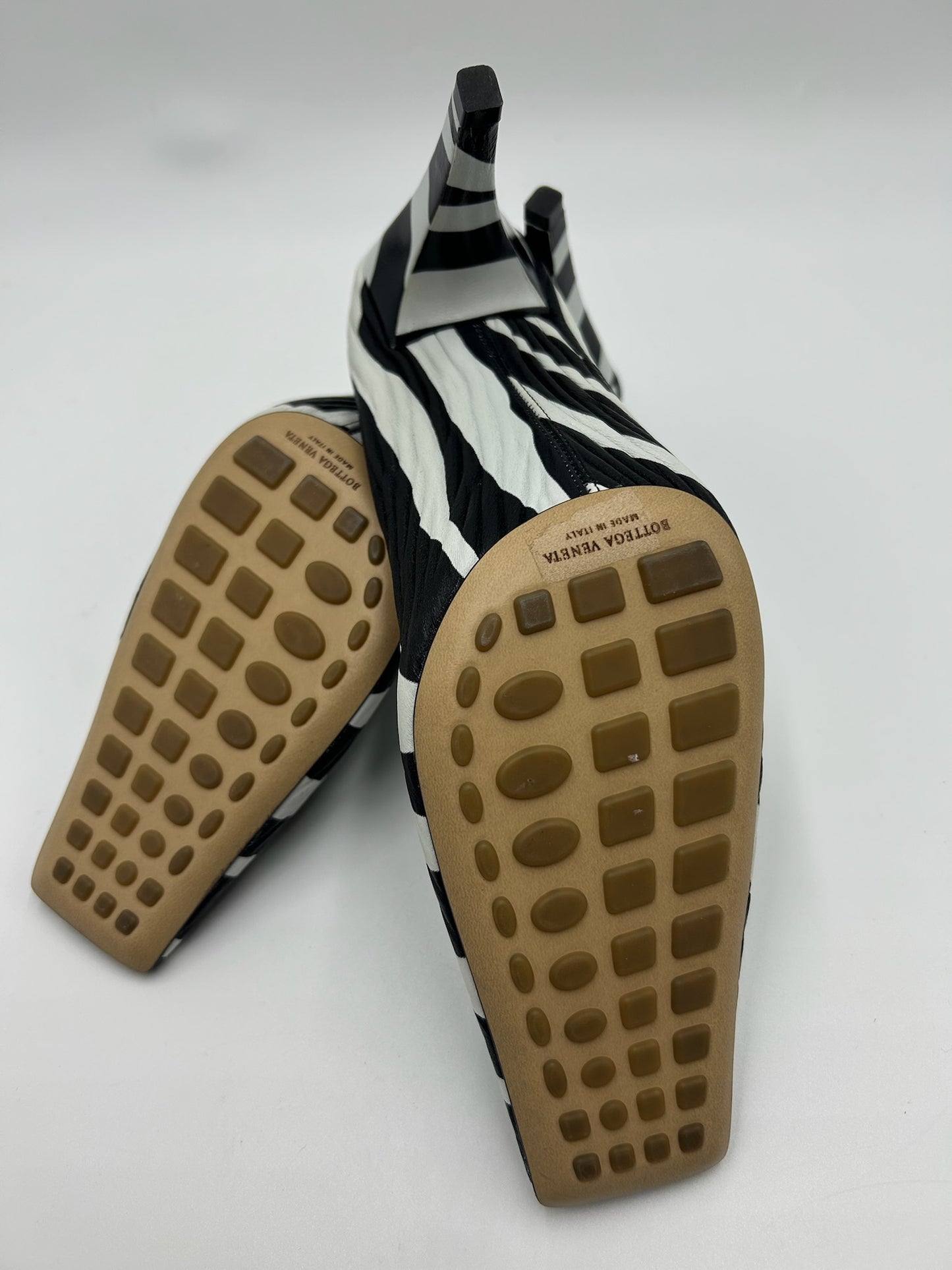 Bottega Veneta Zebra Stripe Square Toe Pump Size 37