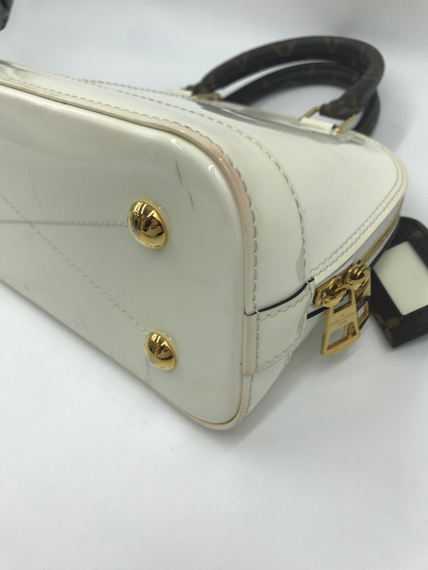 Louis Vuitton “Limited Edition” Vernis Alma BB Cream & Monogram Bag