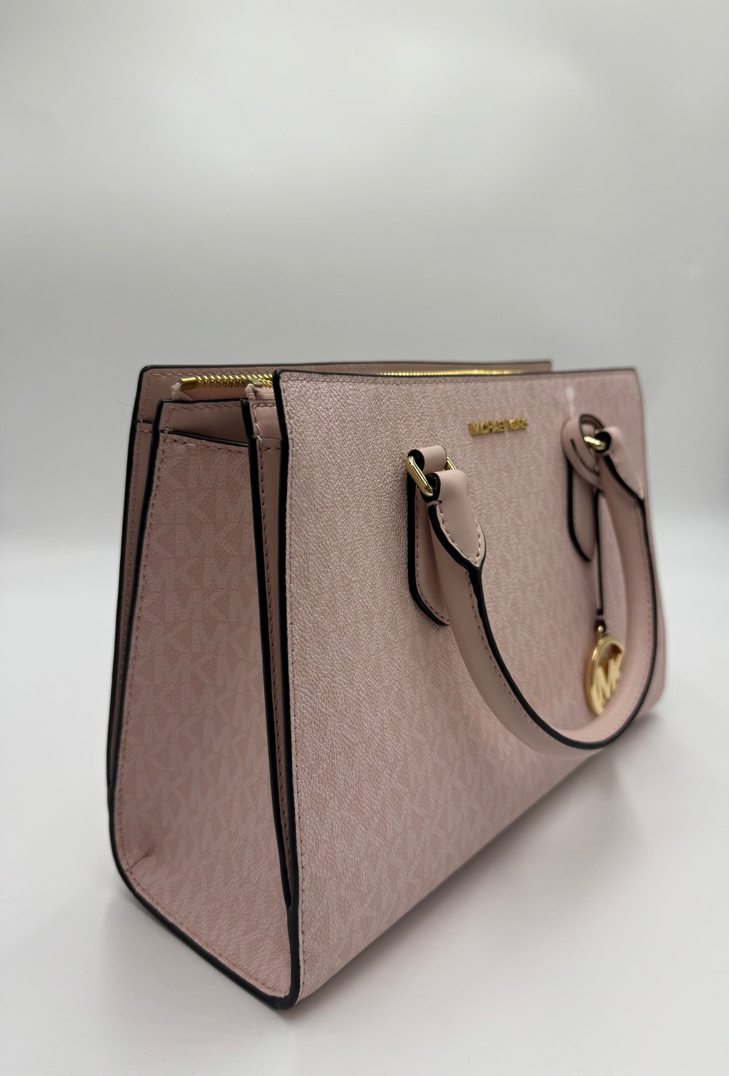 Brand New Michael Kors Sheila Medium Pink Tote