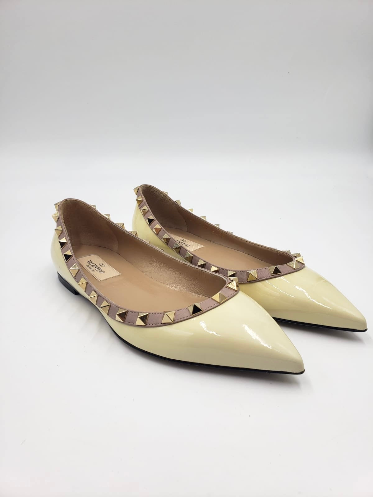 Brand New Valentino Yellow Rockstud Flats Size 36