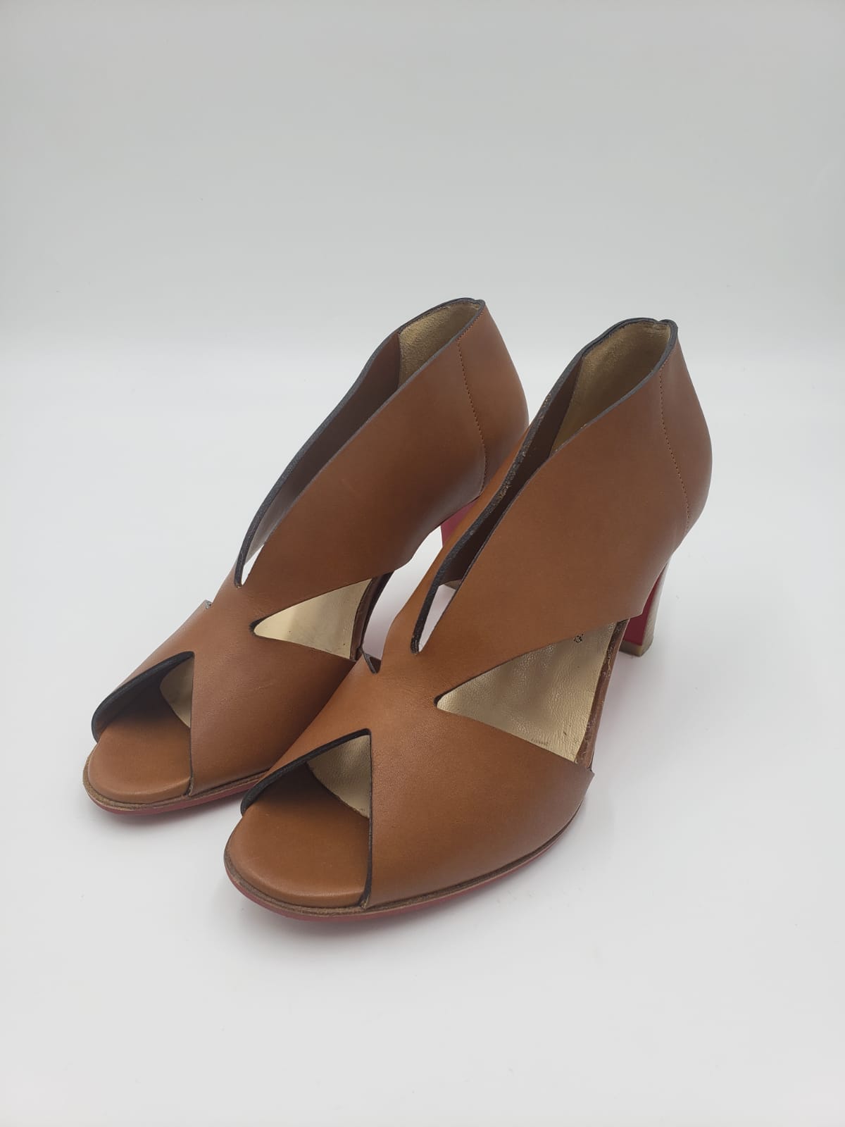 Christian Louboutin Brown Leather Heels Size 35