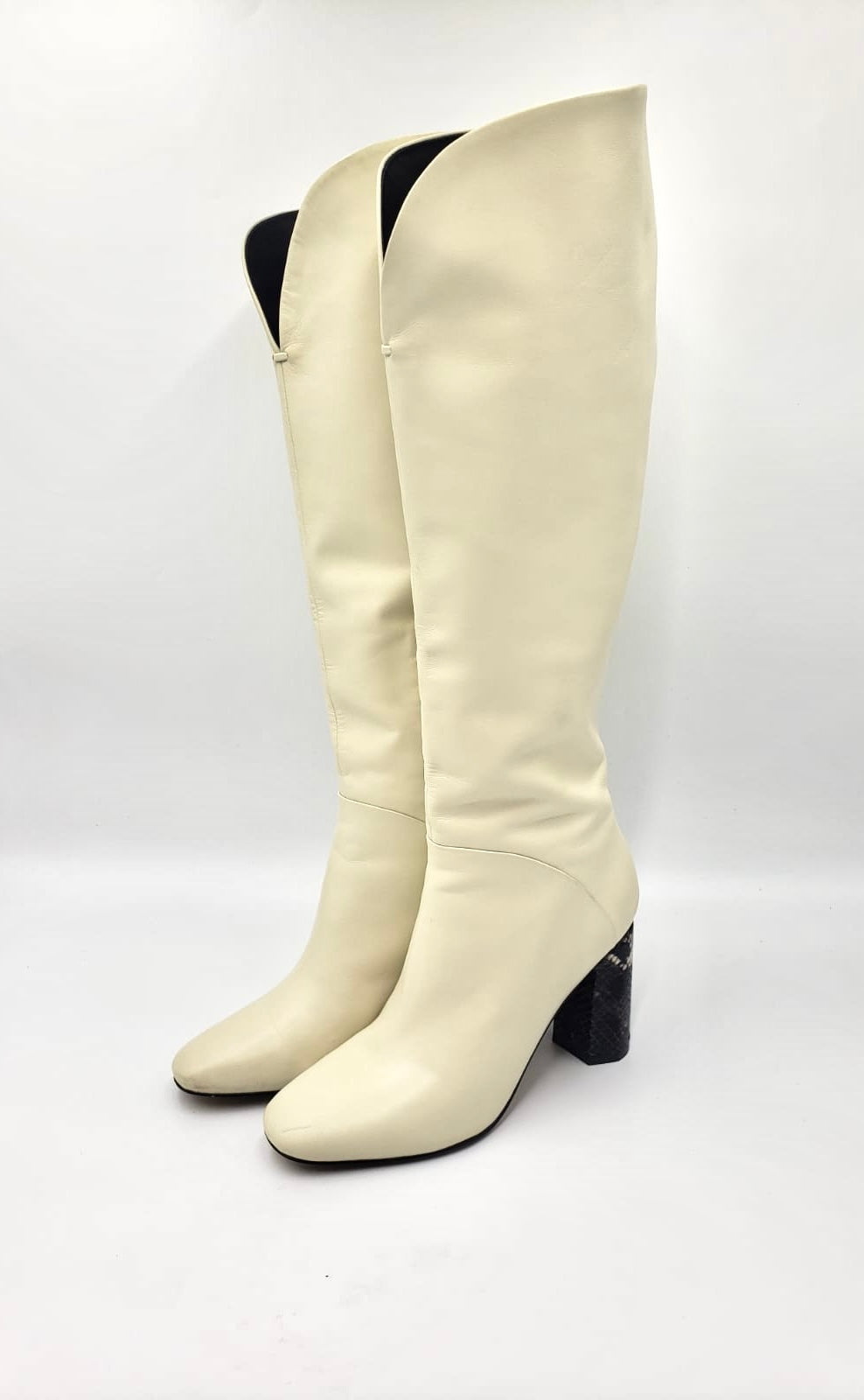 Sigerson Morrison White Tall Leather Boots Size 38