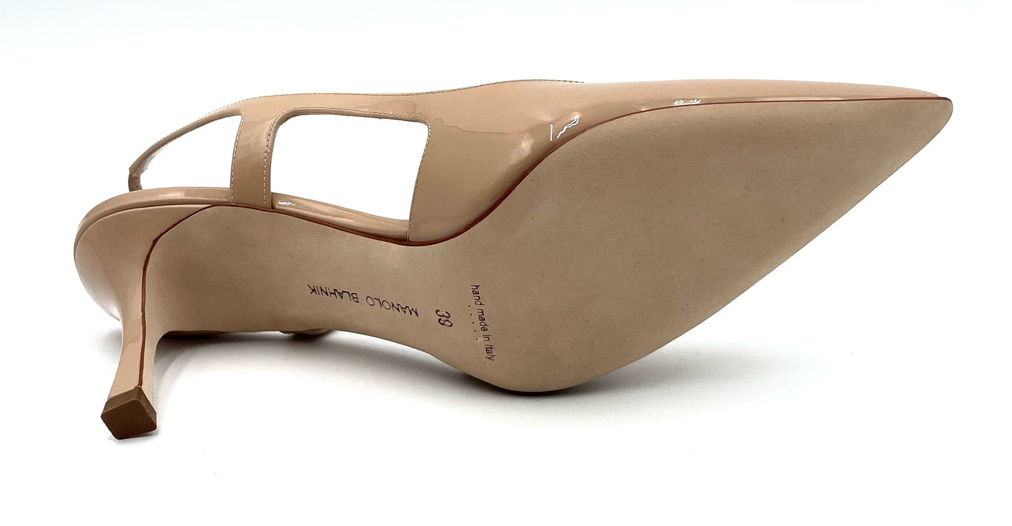 Brand New Manolo Blahnik Carolyne Nude Patent Leather Slingback Pumps Size 39
