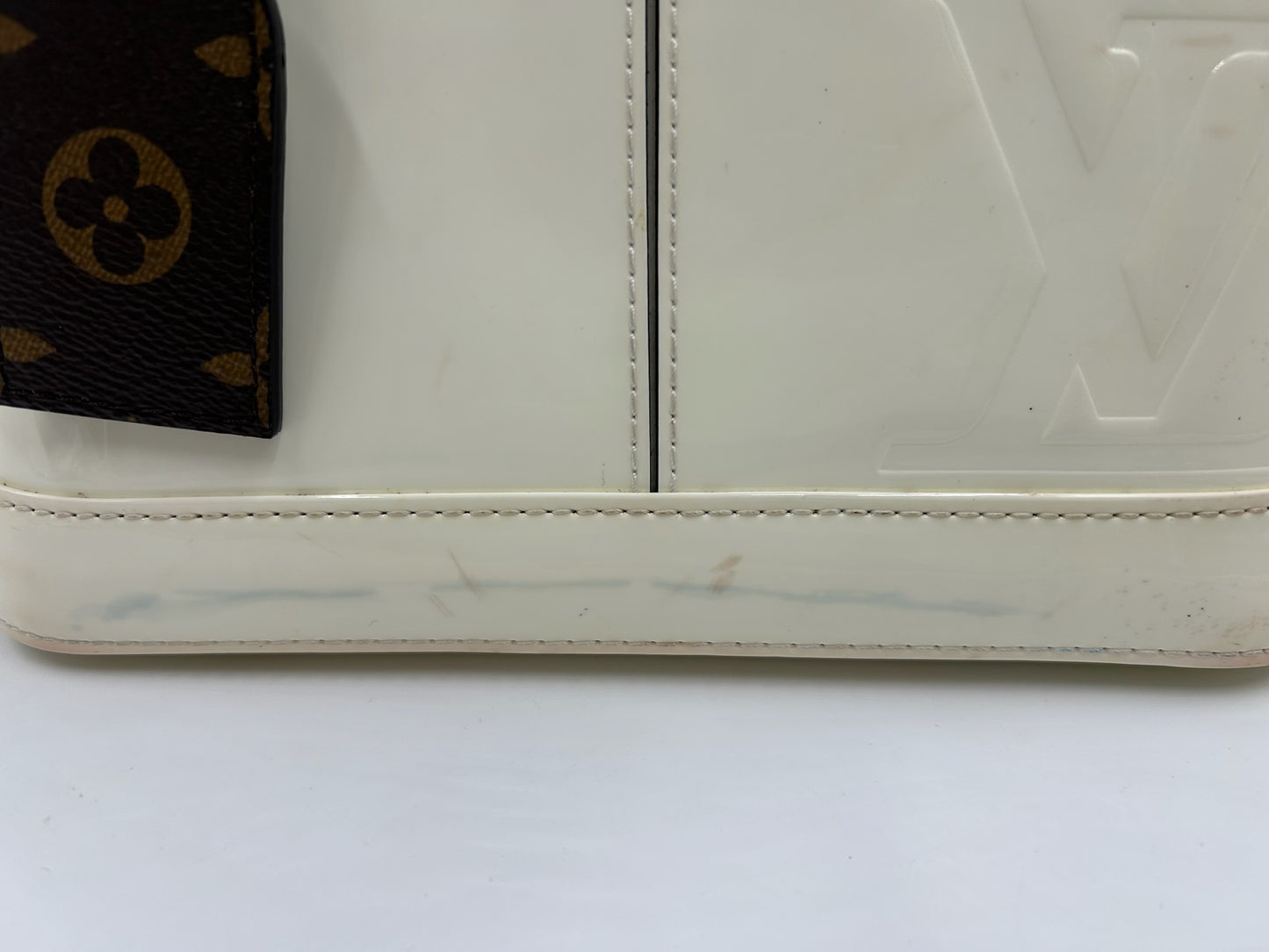 Louis Vuitton “Limited Edition” Vernis Alma BB Cream & Monogram Bag