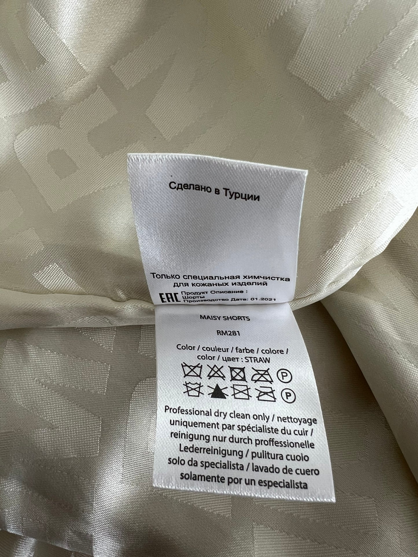 Remain Christensen Birger Maisy Yellow Straw Leather Shorts Size 28/ US6