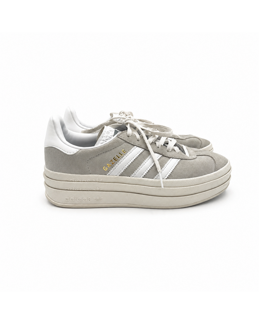 Adidas Bold Grey & White Stripe Sneakers Size 7.5