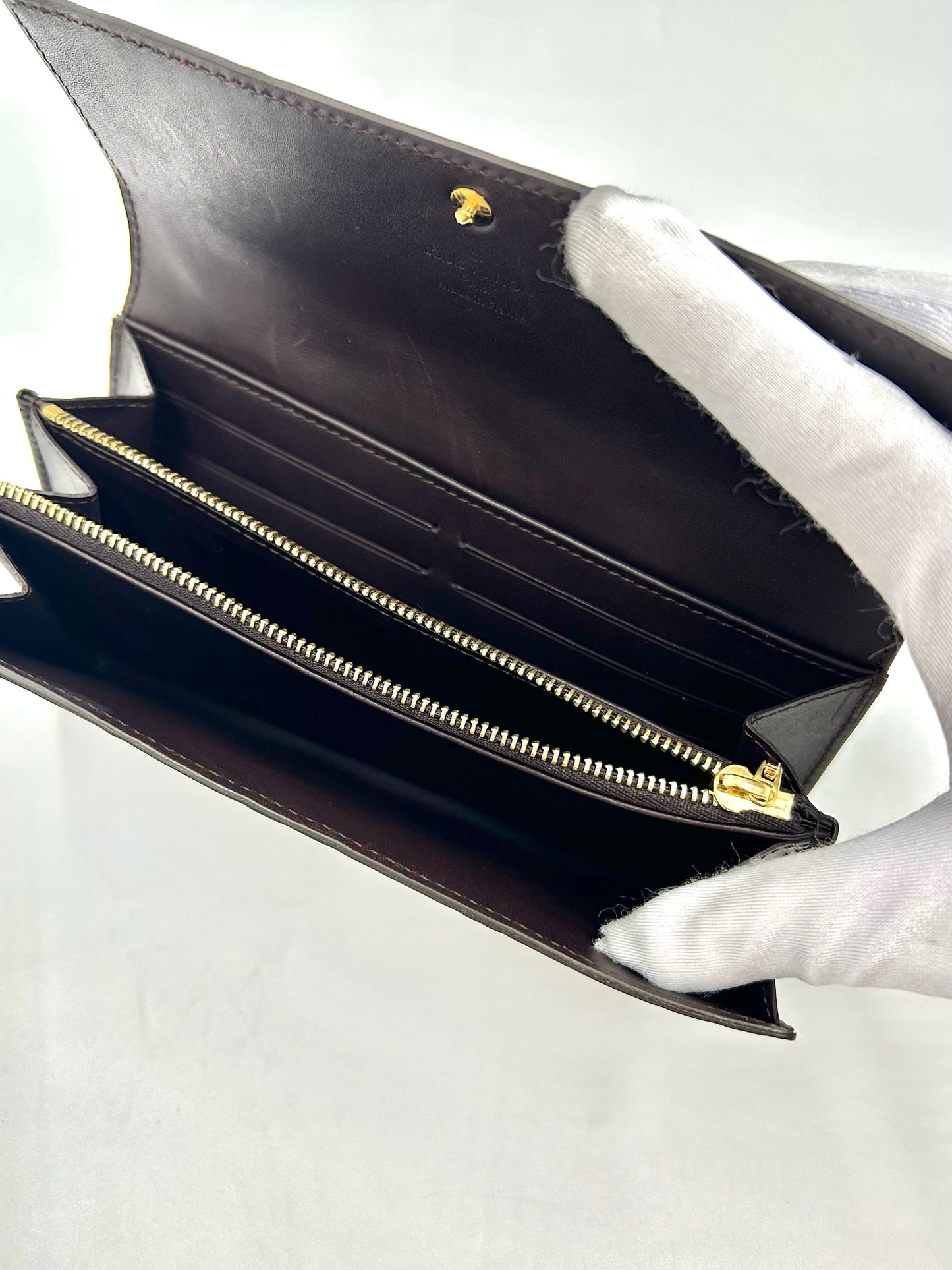 LOUIS VUITTON Monogram Vernis Sarah Wallet