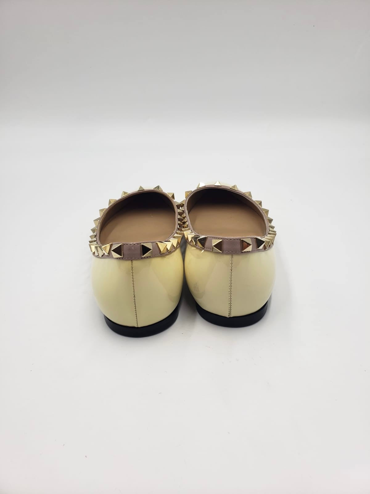 Brand New Valentino Yellow Rockstud Flats Size 36