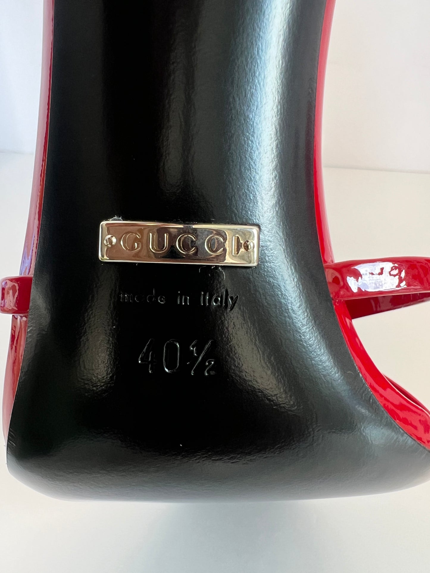 Brand New Gucci Red Patent Strappy Heels Size 41