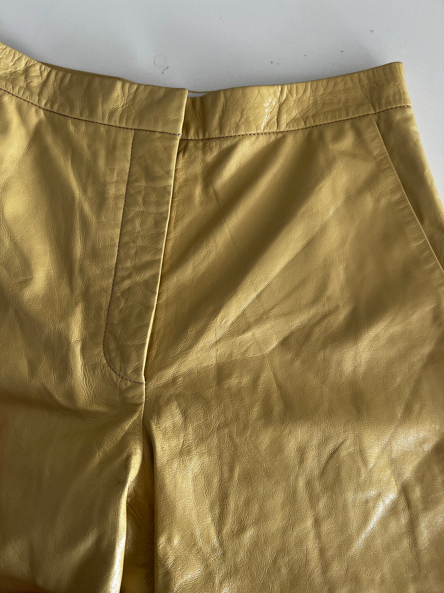 Remain Christensen Birger Maisy Yellow Straw Leather Shorts Size 28/ US6