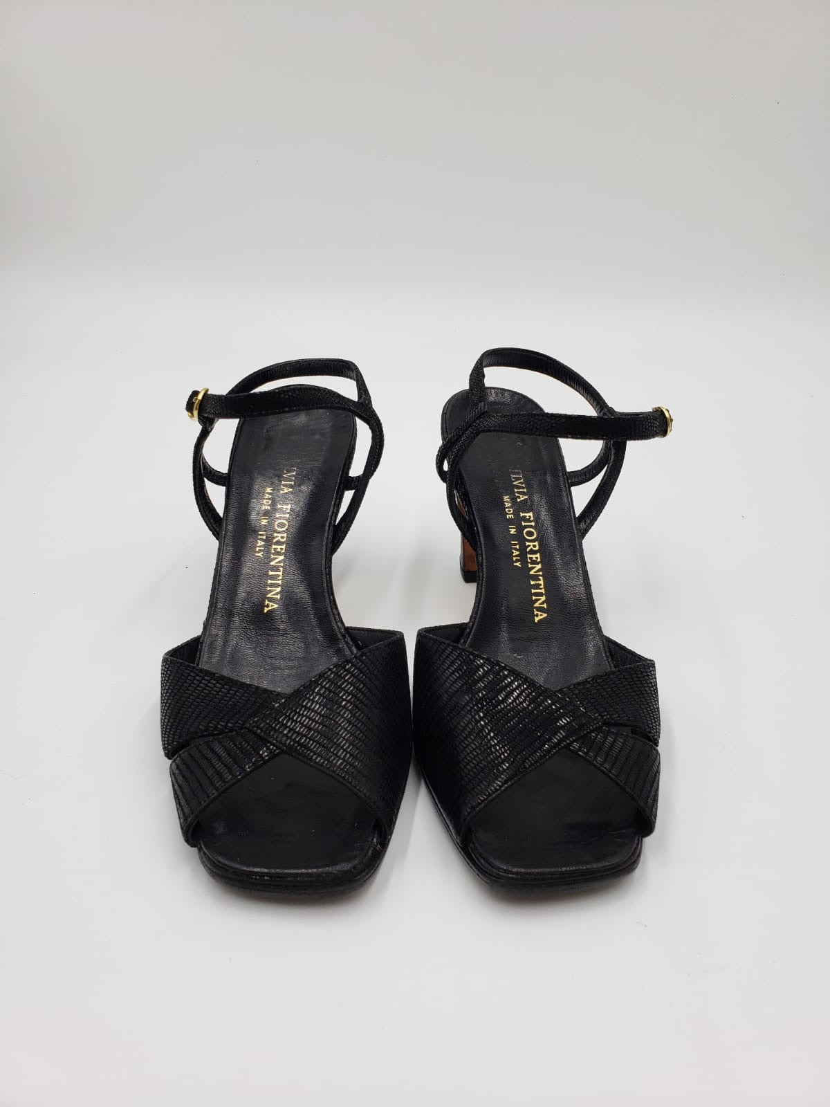 Silvia Fiorentina Black Strappy Kitten Heel Sandals Size 5.5