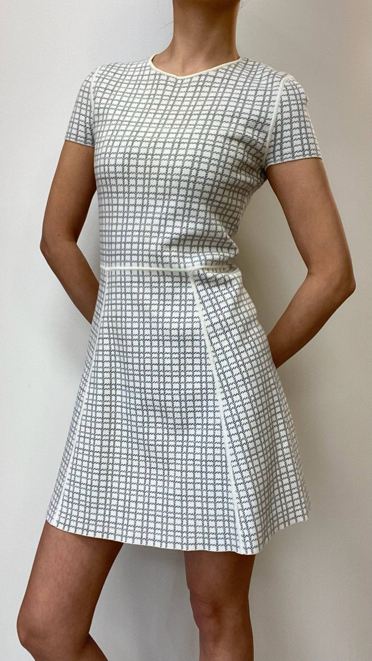 Theory Grey Checkered Knit Dress Size S