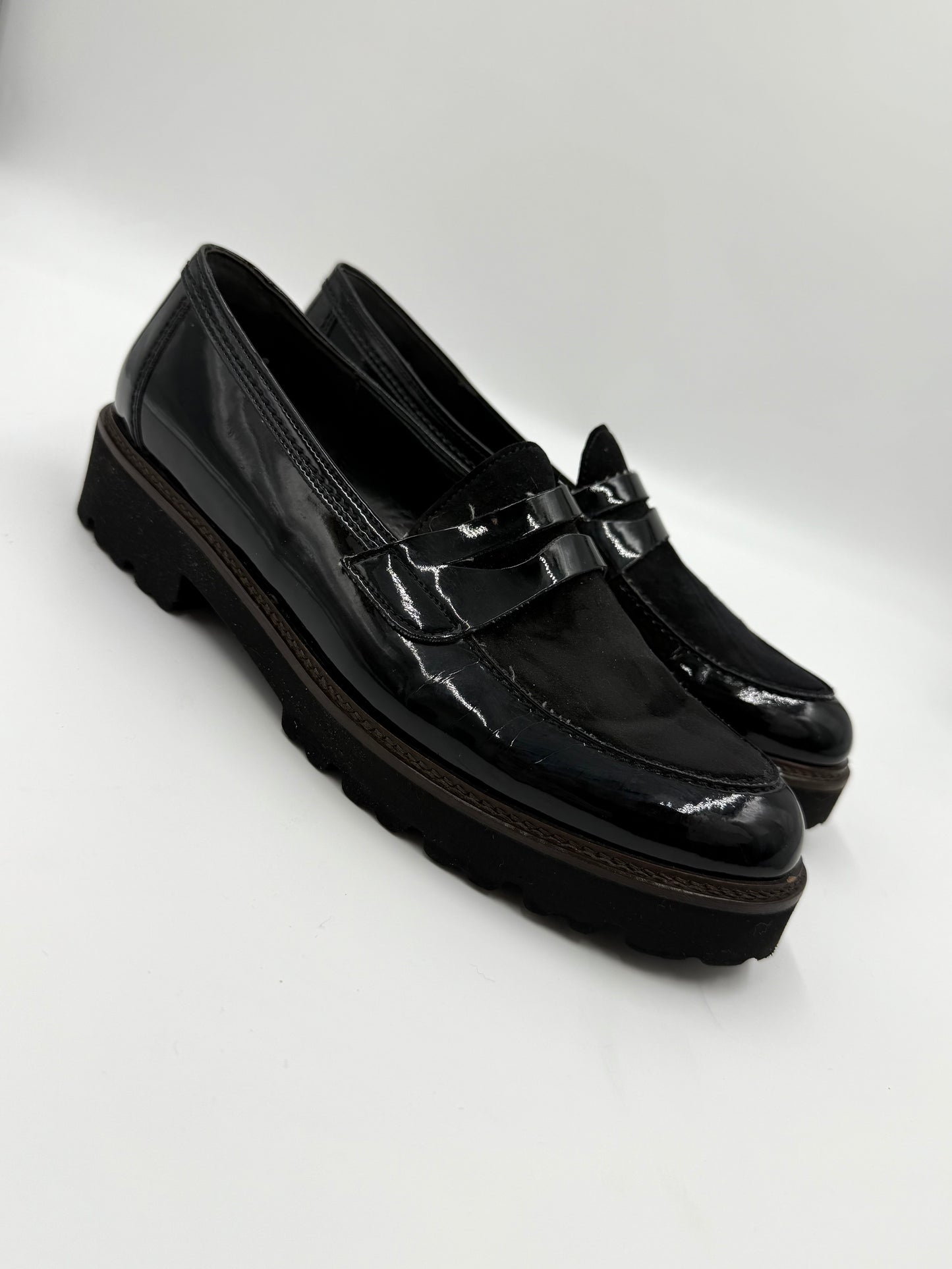 Gabor Black Loafers Size 7.5