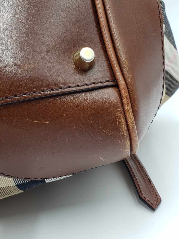 Burberry House Check Canterbury Leather Tote