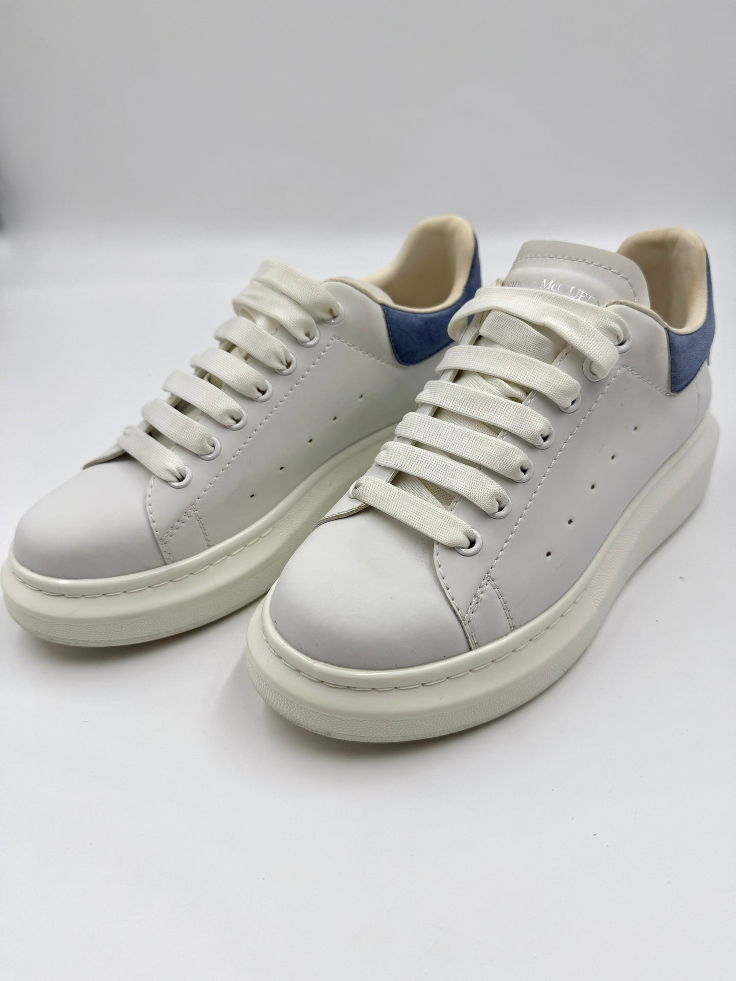 Alexander McQueen White & Blue Oversized Sneakers Size 39