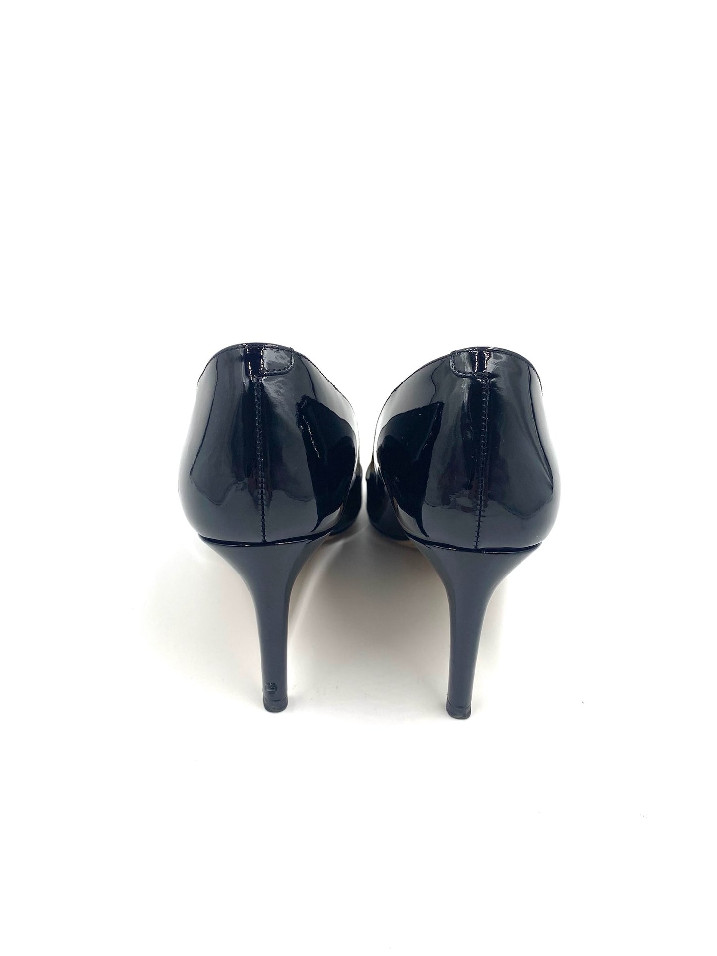 Hugo Boss Black Patent Pump Size 39