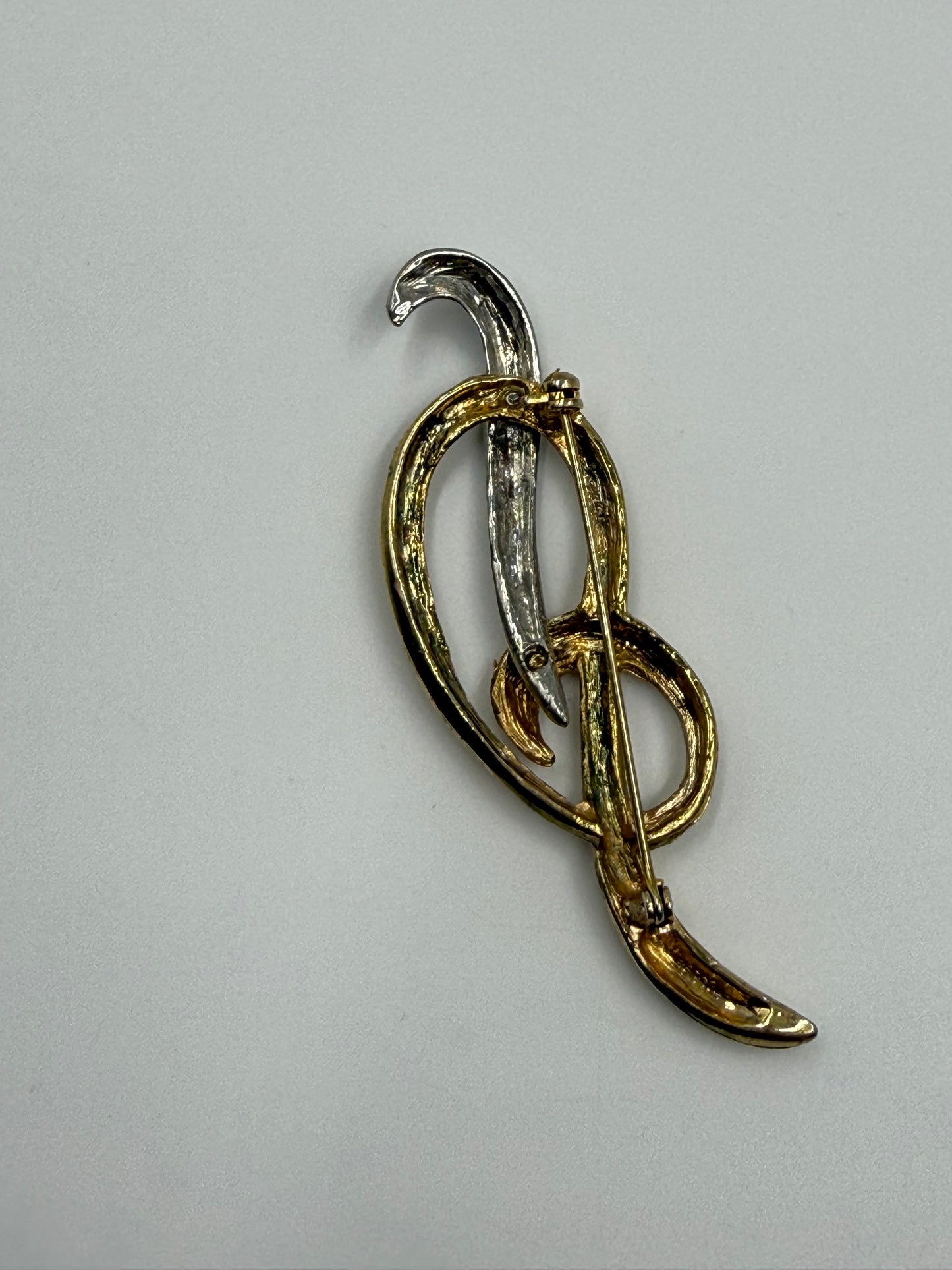 Vintage Two Tone Knotted Brooch