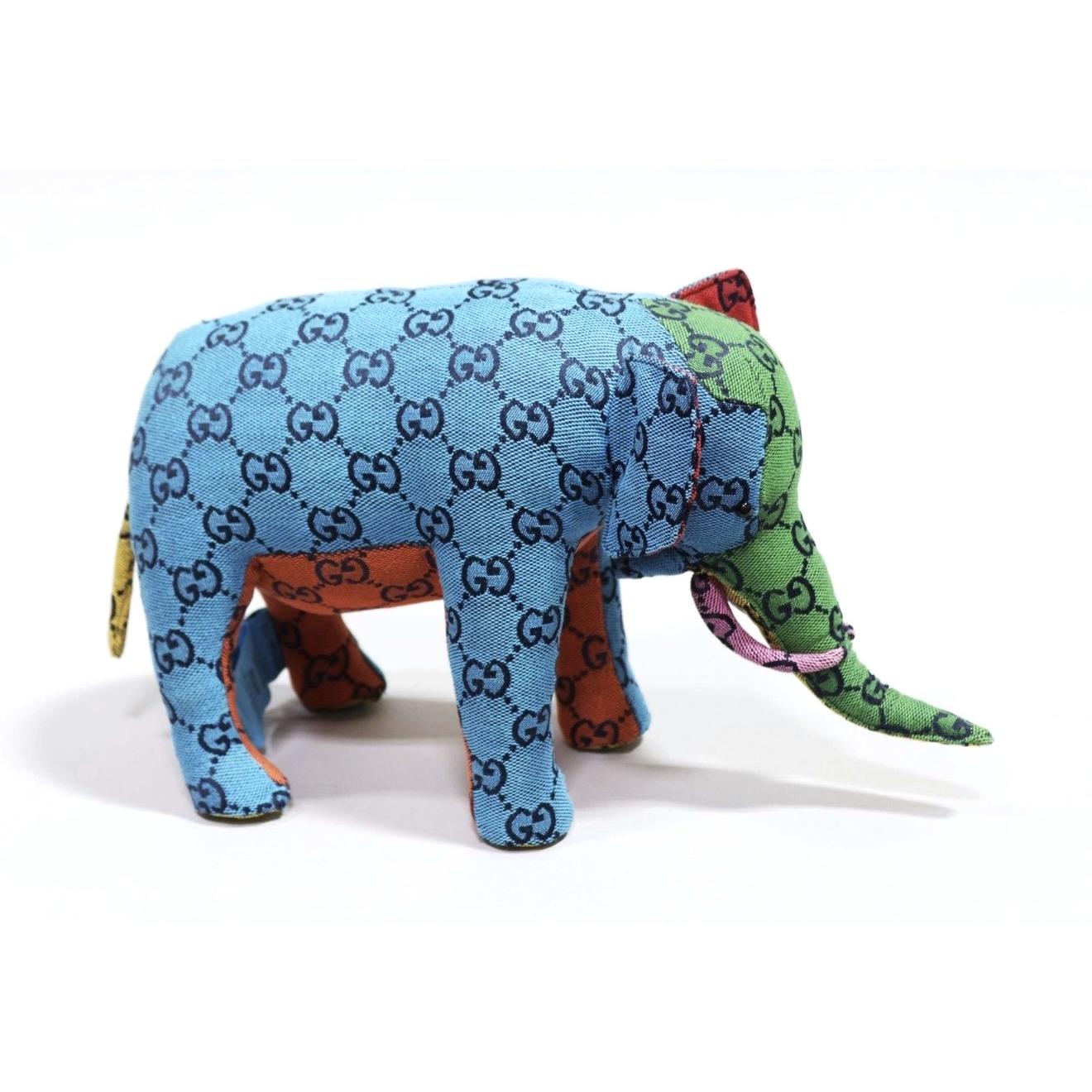 GUCCI GG柄　エレファント　ぬいぐるみ Gucci Multicolor Plush Elephant – Joyce's Closet