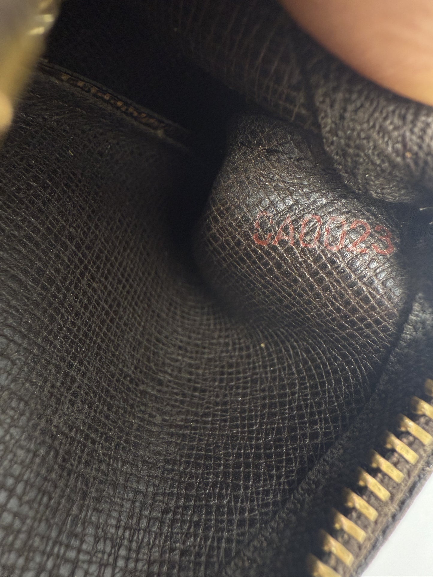 Louis Vuitton Damier Ebene Key Cles