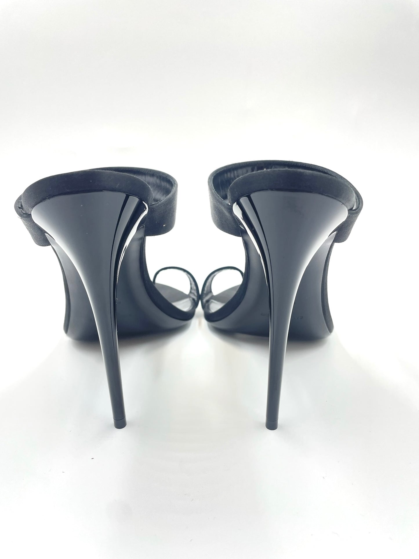 Brand New Saint Laurent YSL Martha Pointed Toe Heels Size 41