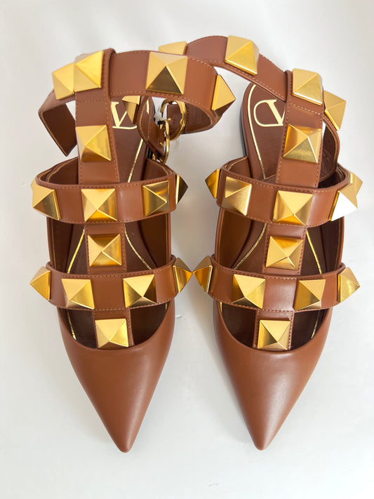 Brand New Valentino Garavani Brown Leather Roman Rockstud Pointed Toe Flats Size 35