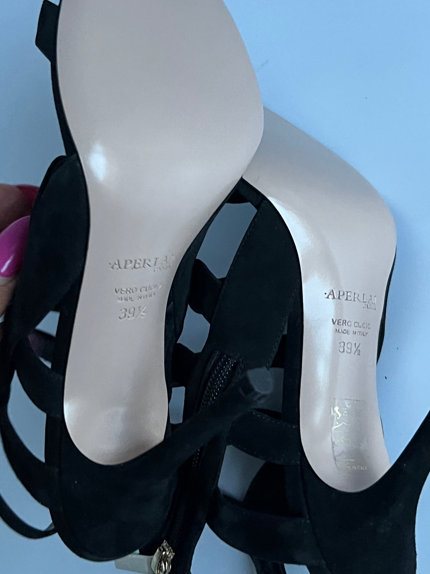 Brand New Aperlai Black Suede Strappy Heels Size 40