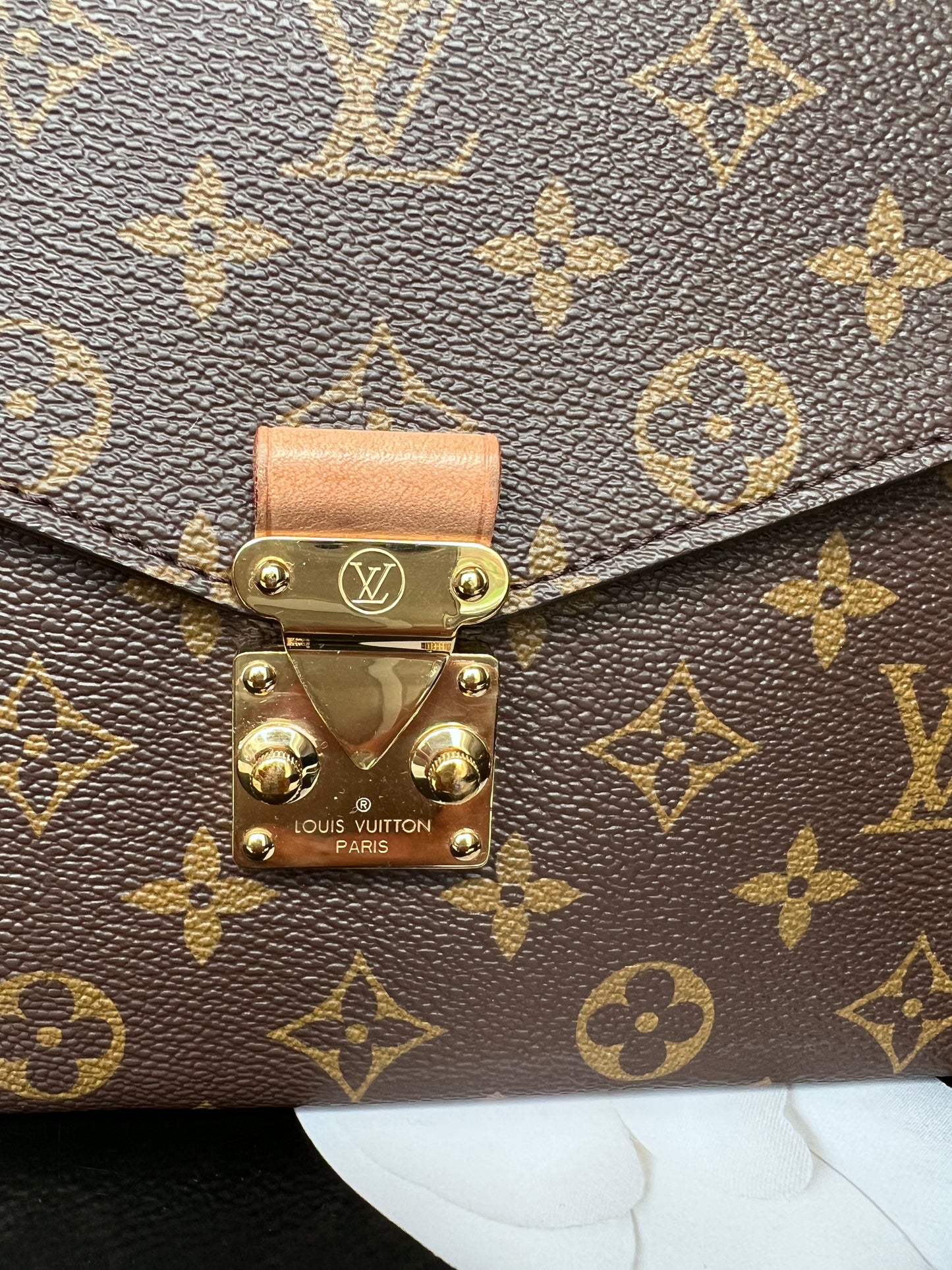 Louis Vuitton Monogram Pochette Metis CrossBody Bag
