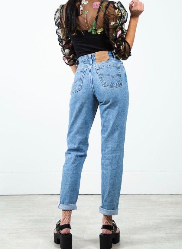Vintage Levis Mom Jeans