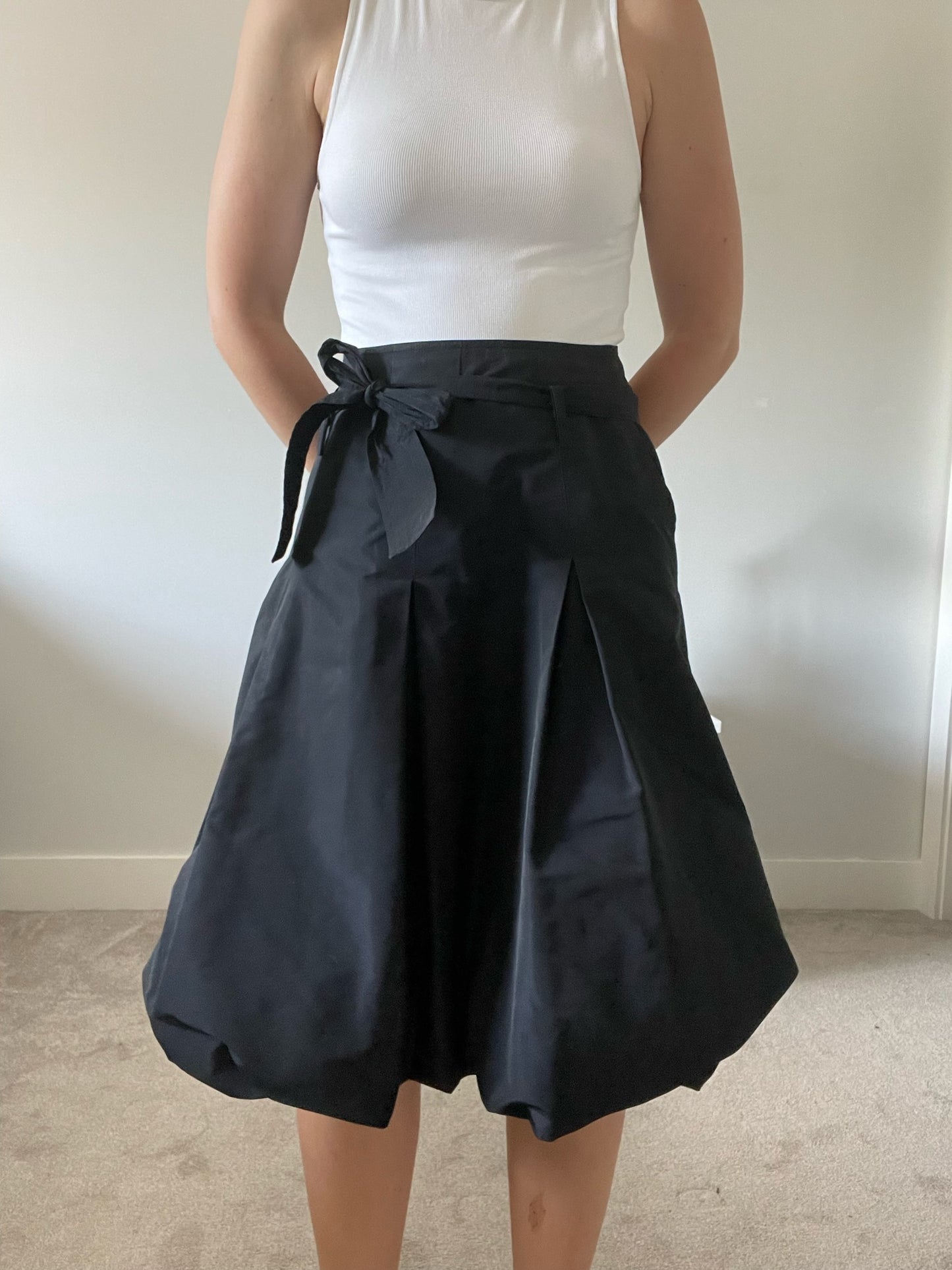 Max Mara Navy Balloon Skirt Size 4