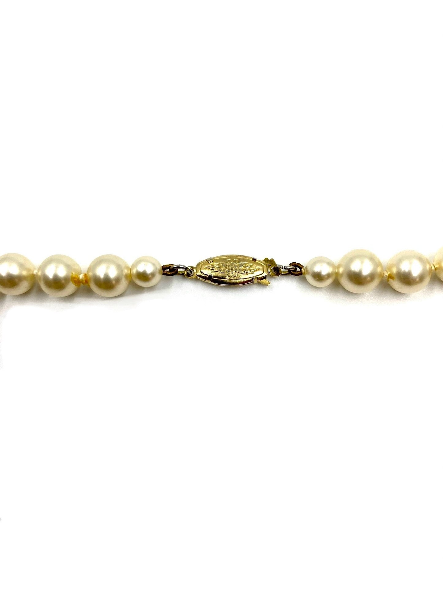Vintage 1950s Faux Pearl Necklace