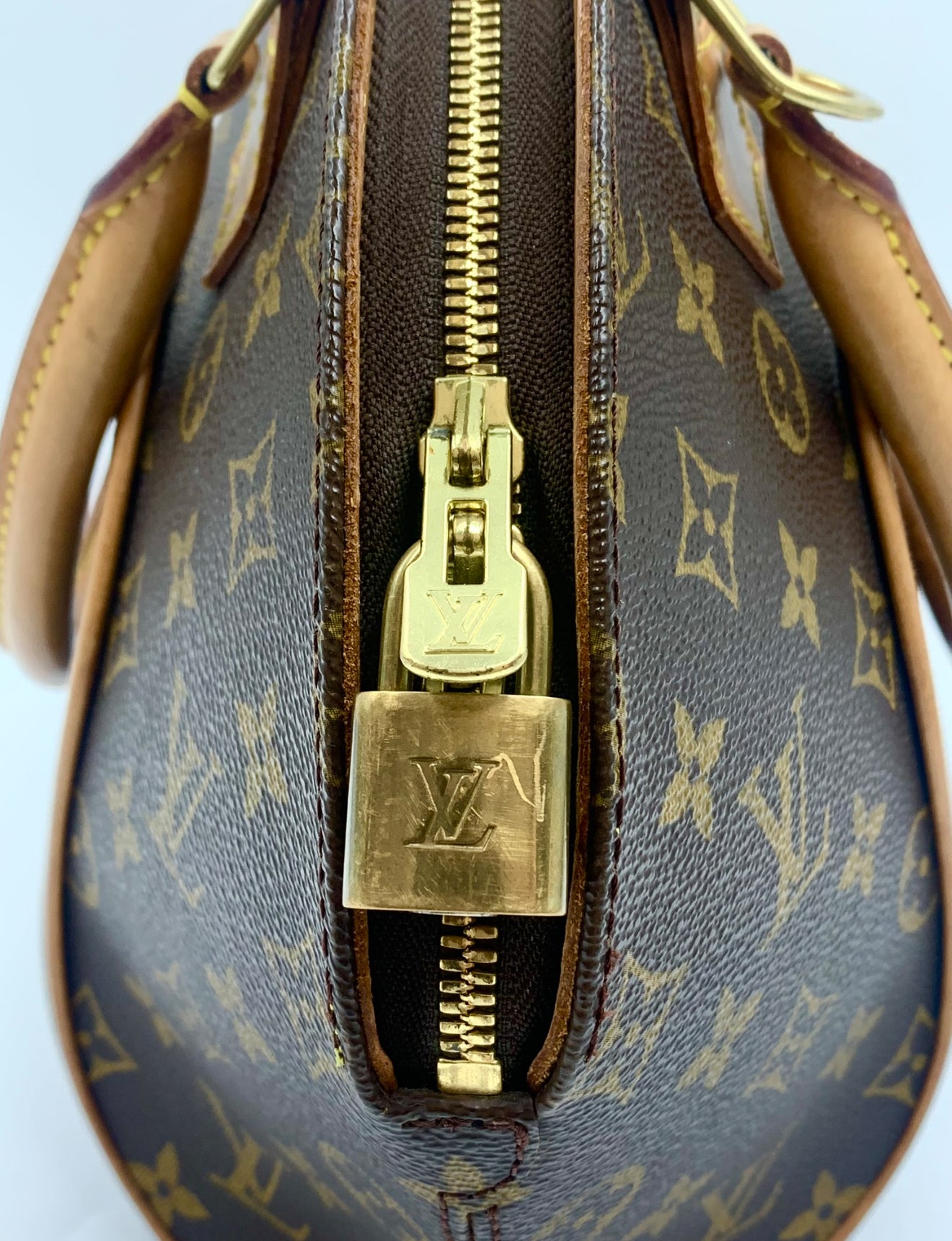 Vintage Louis Vuitton Monogram Ellipse Handbag