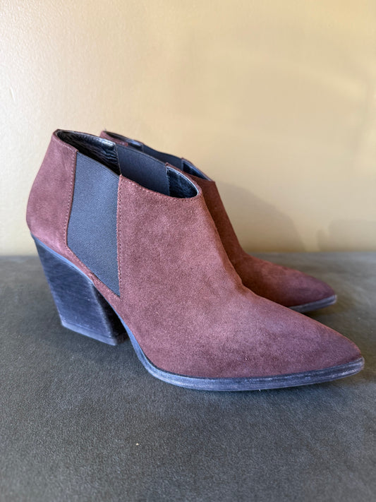 Aeyde Plum Suede Ankle Boots Size 39