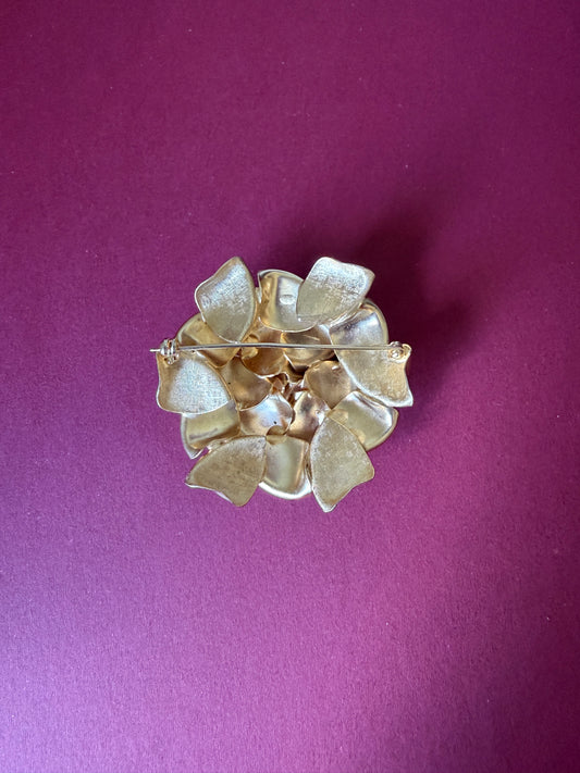 1960s Domed Flower Brooch