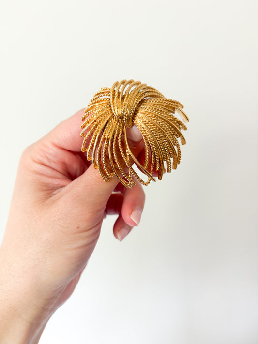 1960s Monet Mirador Brooch