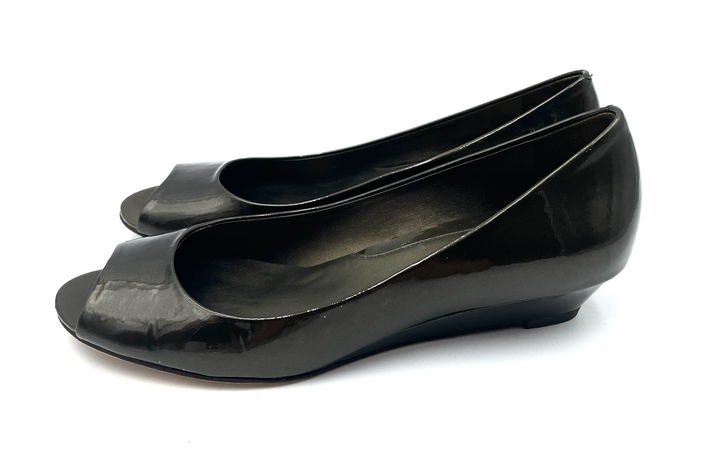 Stuart Weitzmann Grey Patent Open Toe Wedge Pump Size 8B