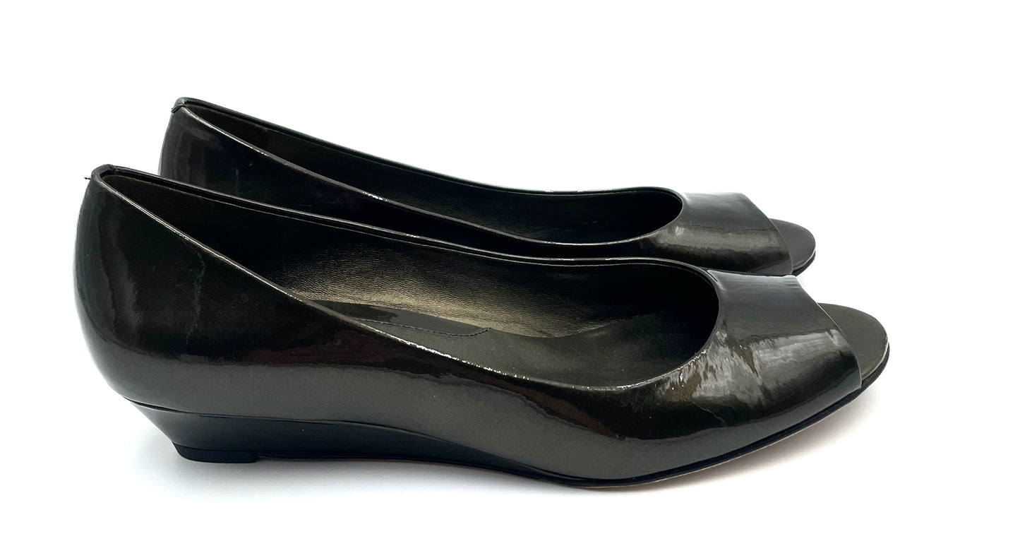 Stuart Weitzmann Grey Patent Open Toe Wedge Pump Size 8B