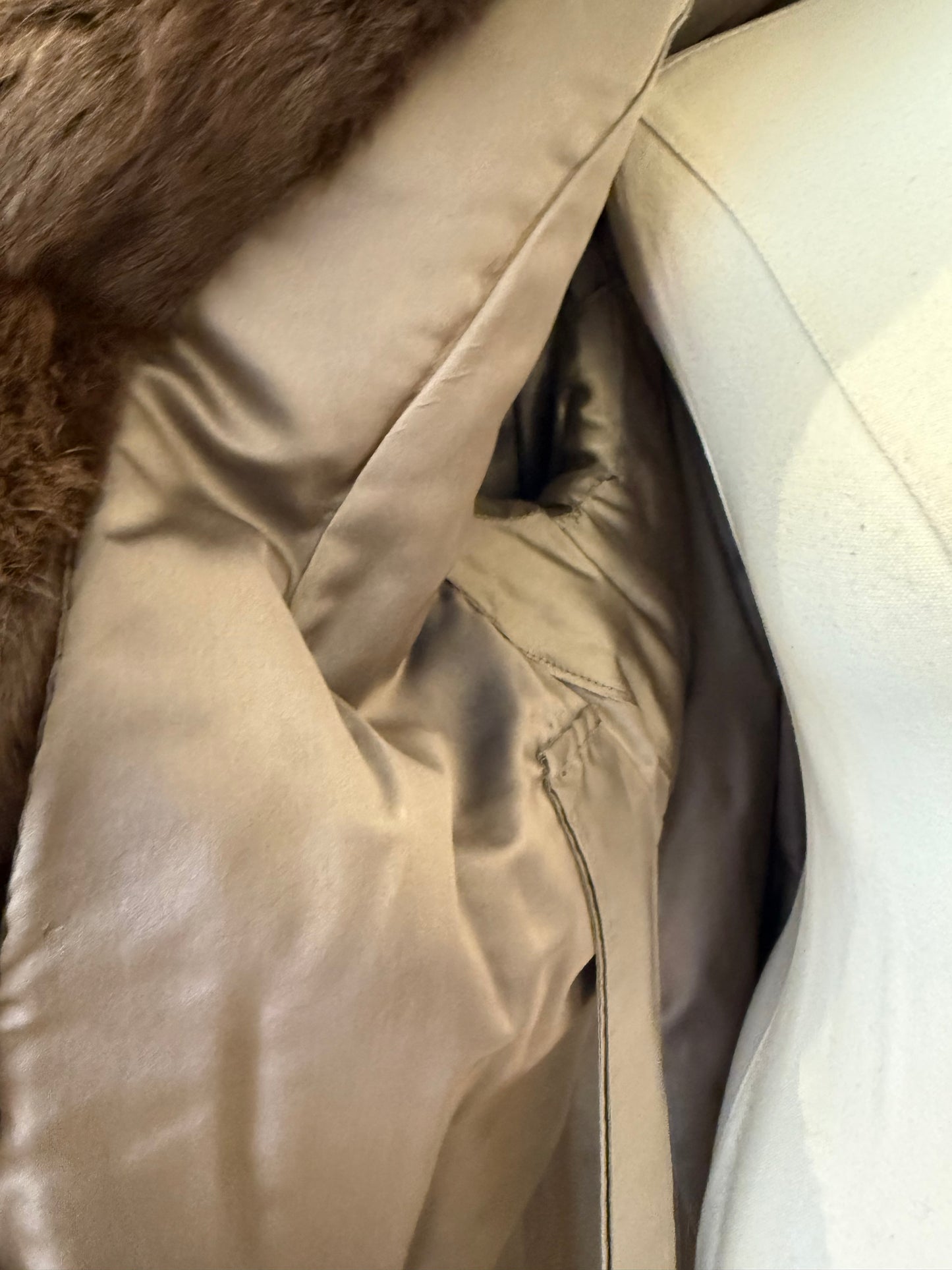 Vintage Brown Squirrel Fur Coat Fits like M