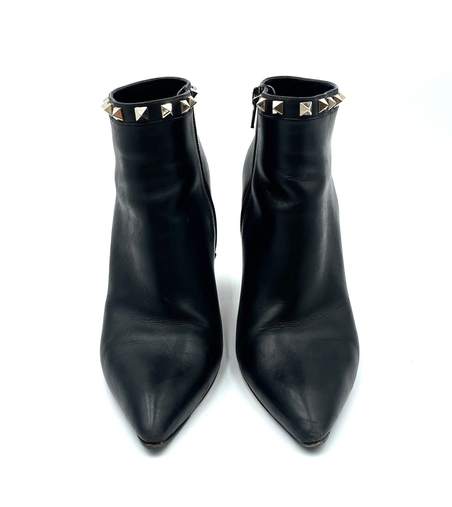 Valentino Garavani Rockstud Black Leather Pointed-Toe Ankle Booties Size 40