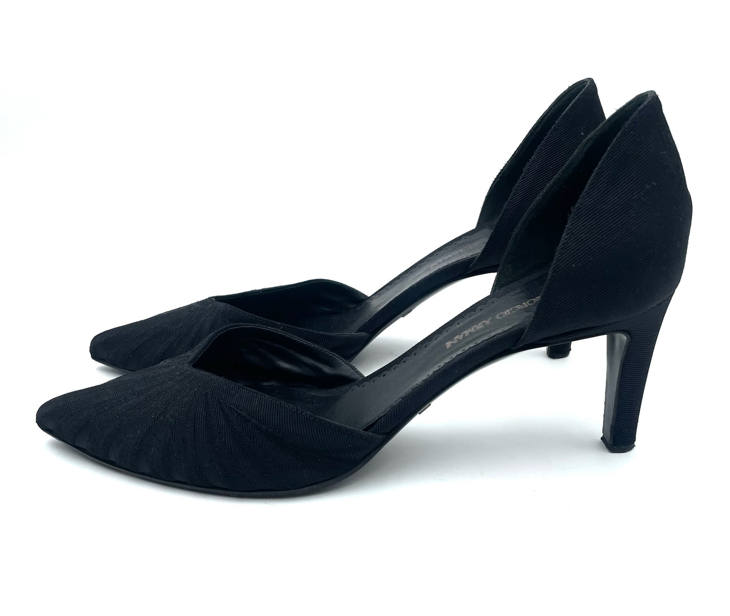 Giorgio Armani Black Pointed Toe Pump Size 39.5