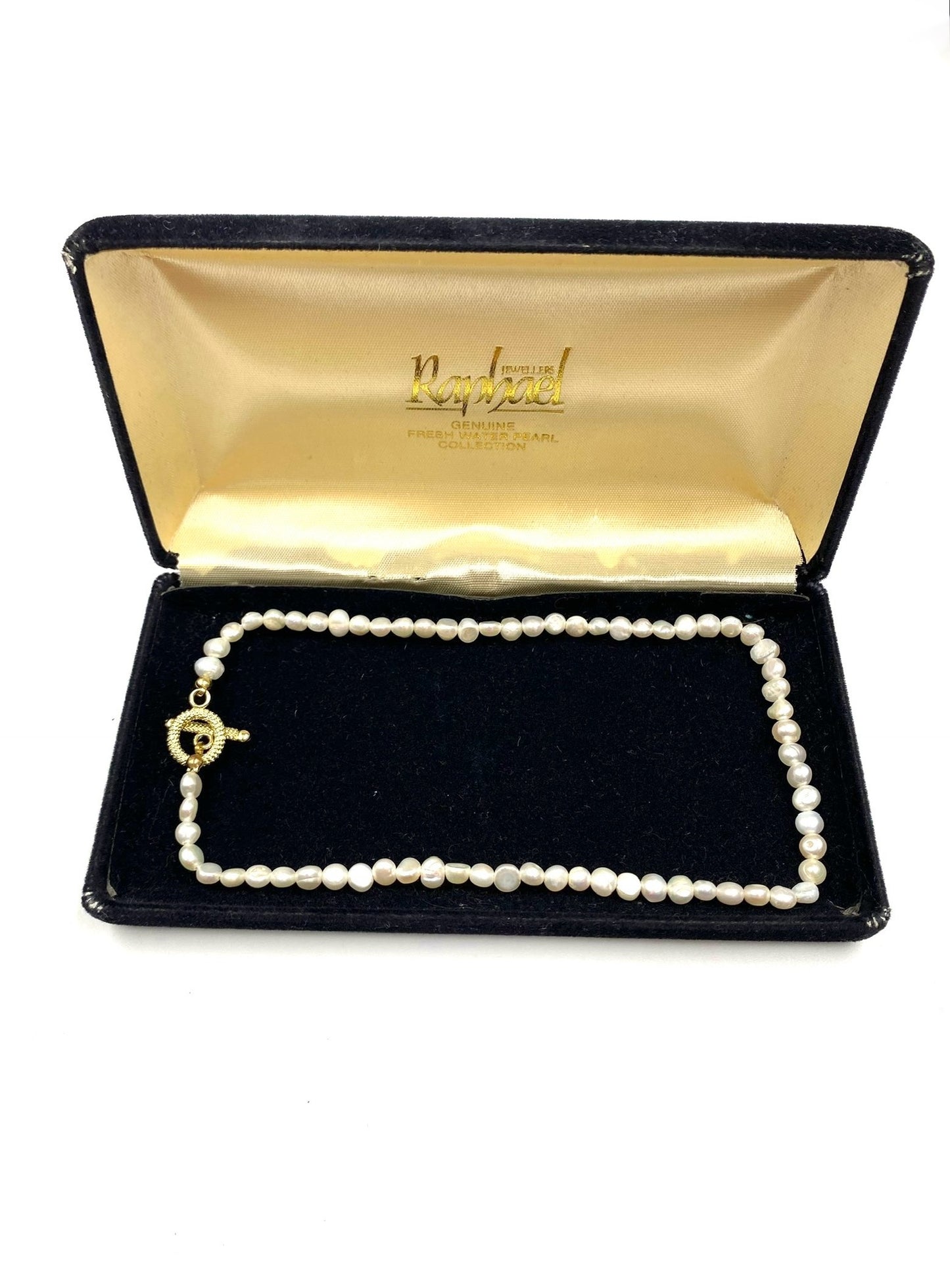 Vintage Fresh Water Pearl Necklace