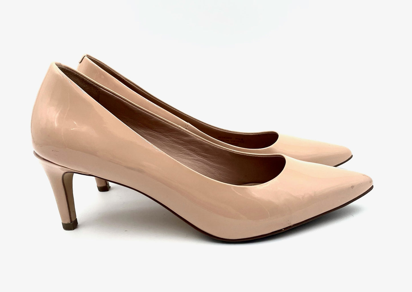 Cole Haan Nude Patent Leather Pointed Toe Pump Size 7.5