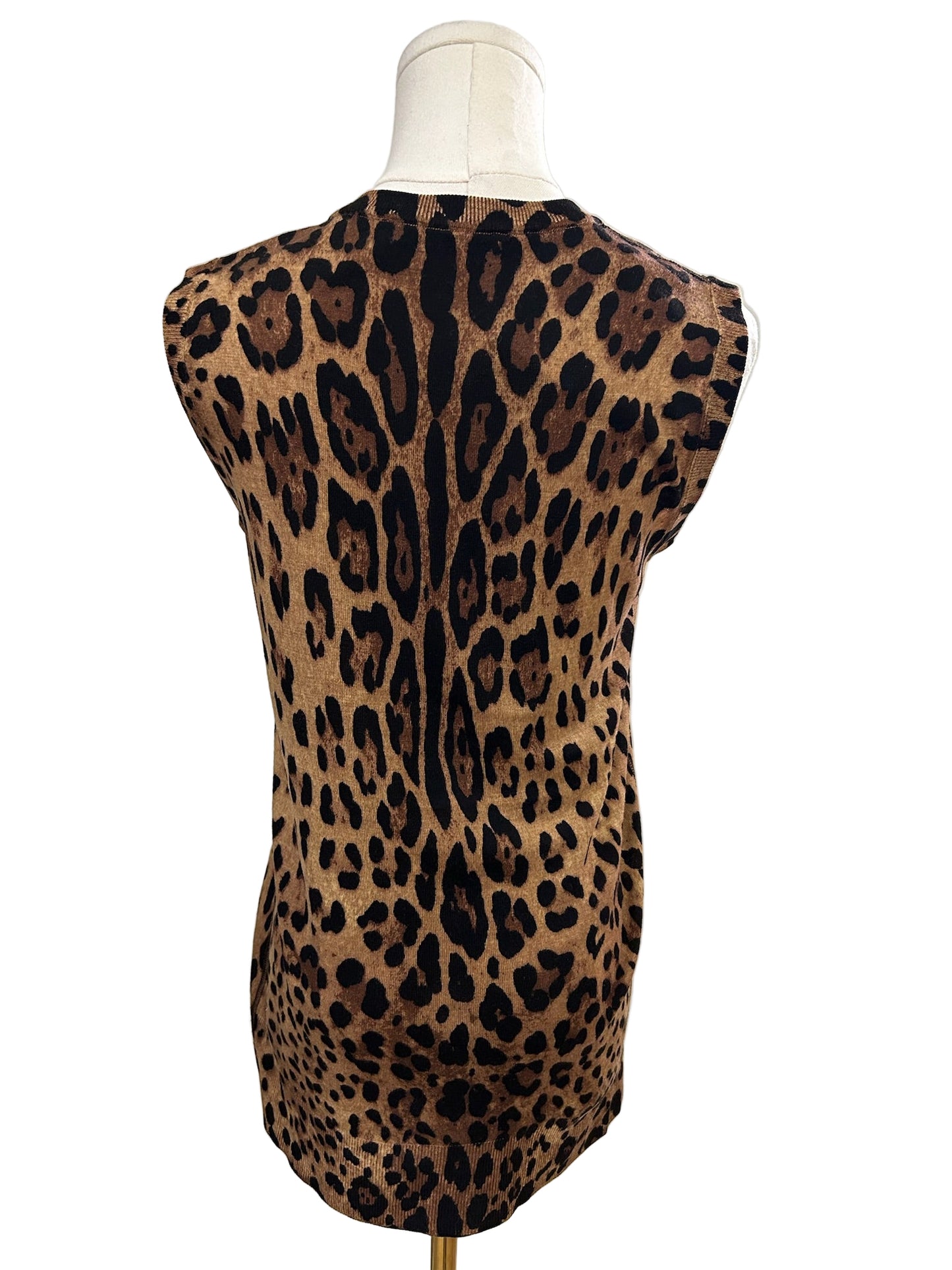 Dolce & Gabanna Leopard Print Knit Top Fits like S