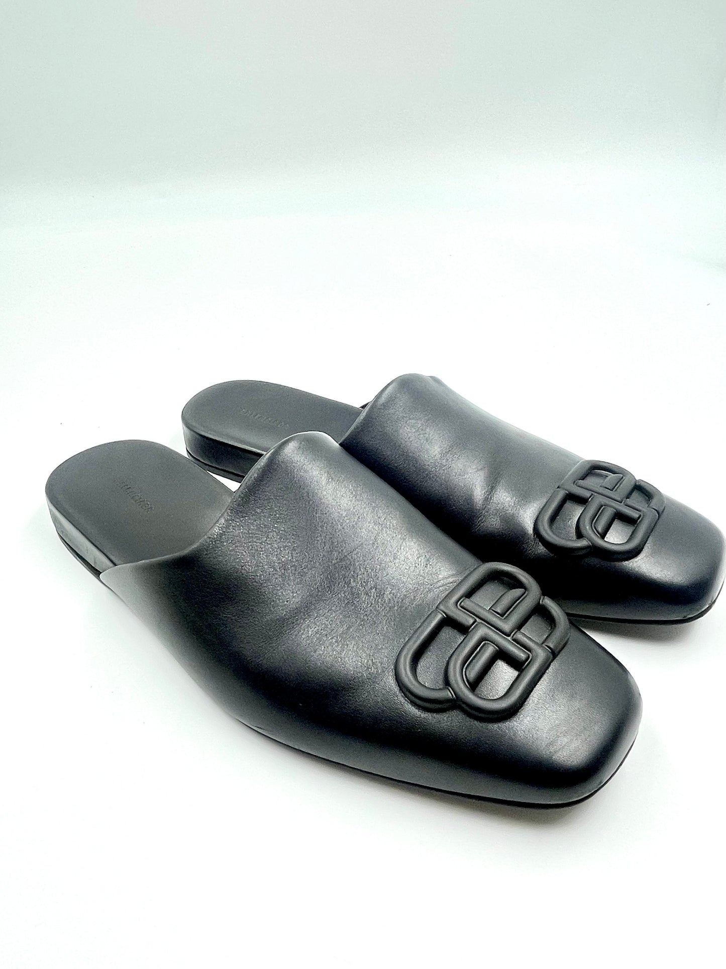 Balenciaga Black Leather BB Mule Size 38.5