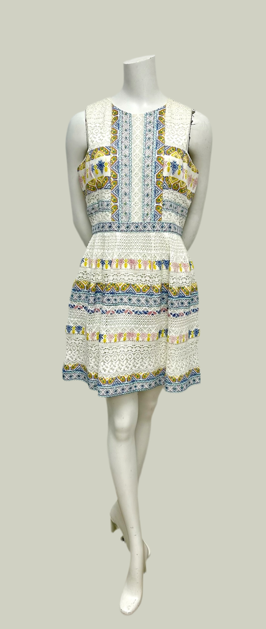 BCBG Max Azria Sleeveless Dress Size 10