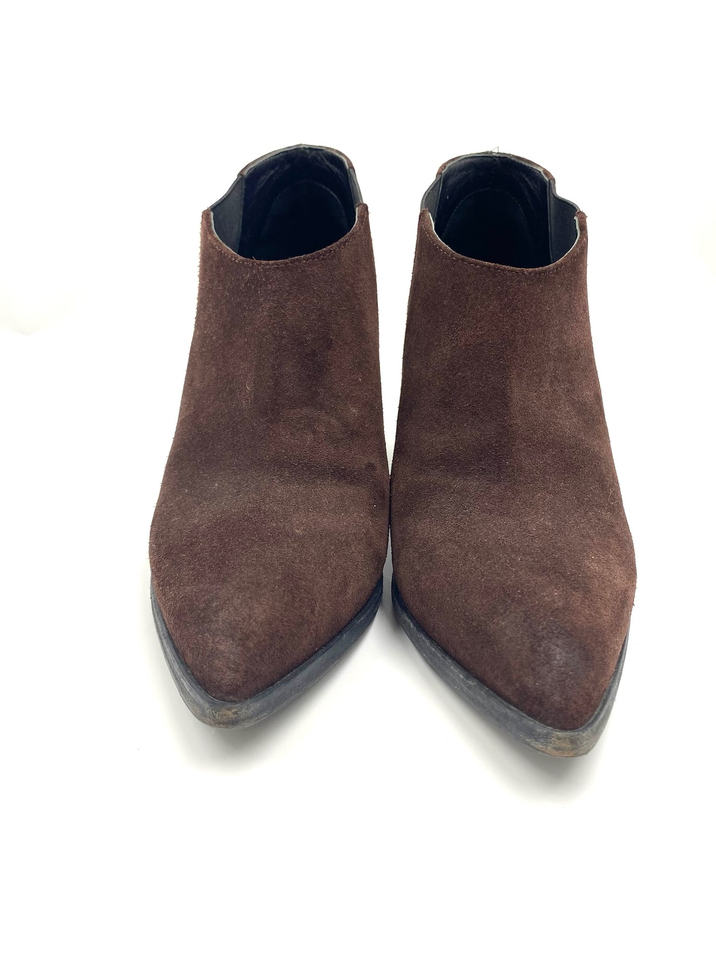 Pair of Aeyde plum suede ankle boots, size 39, with pointed toes and wedge heels.